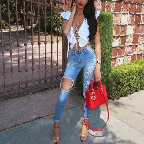 Lace up ruffle corset top - Picture 3 of 4